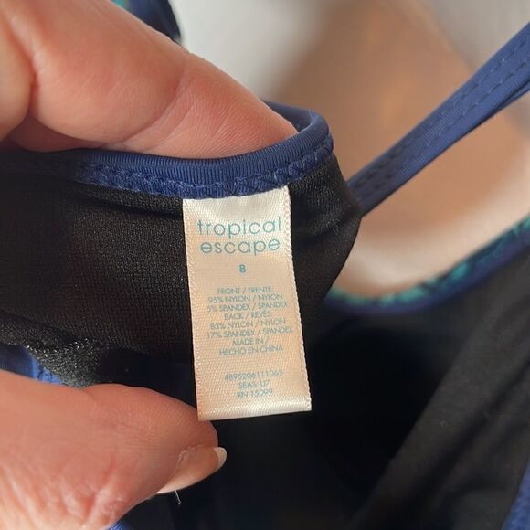 Tropical Escapes Navy/Green Tankini Bathing Suit. Light padding in bra. Size 8. - Picture 10 of 10